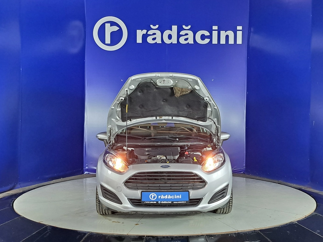 FORD FIESTA Hatchback 2013