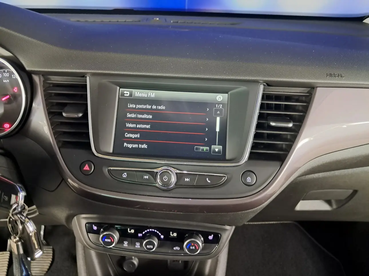 OPEL CROSSLAND X