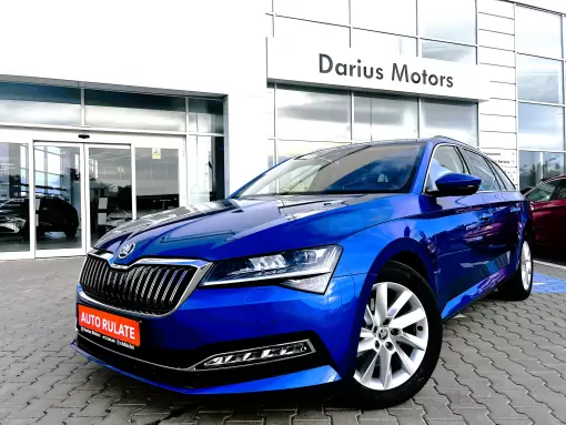 Skoda-Superb-Break-2023--Automata