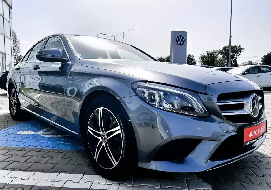 Mercedes Benz C300 Aut Hybrid Sedan 2019