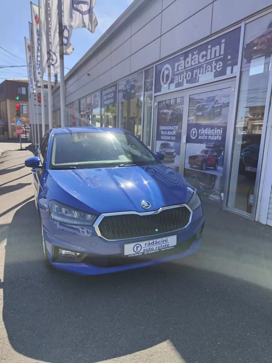 SKODA FABIA Hatchback 2022