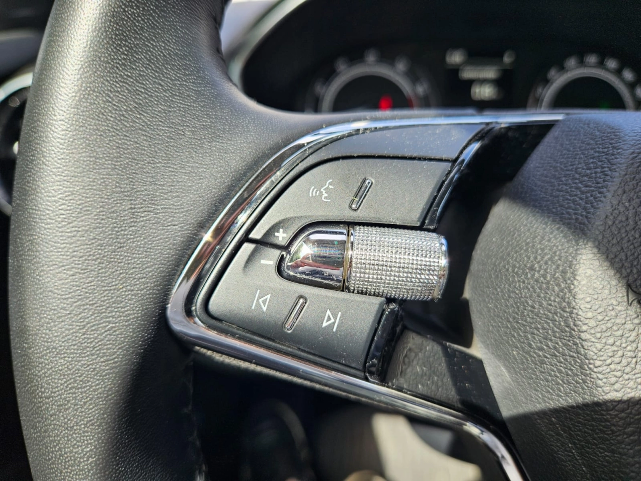 SKODA FABIA Hatchback 2022