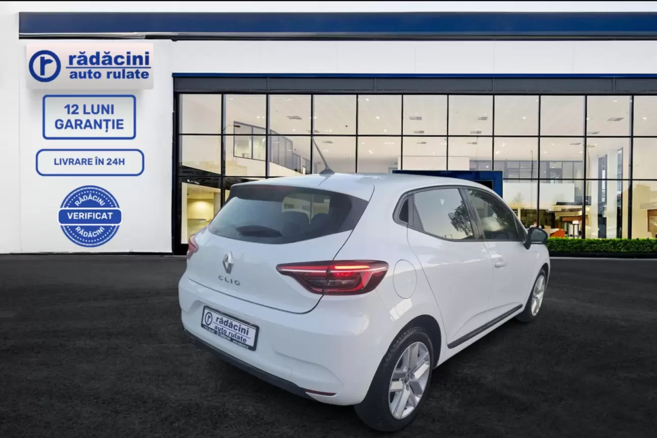 RENAULT CLIO Hatchback 2022