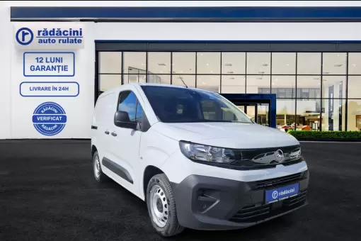 Opel-Combo-Utilitara-2023-1.5-Manuala