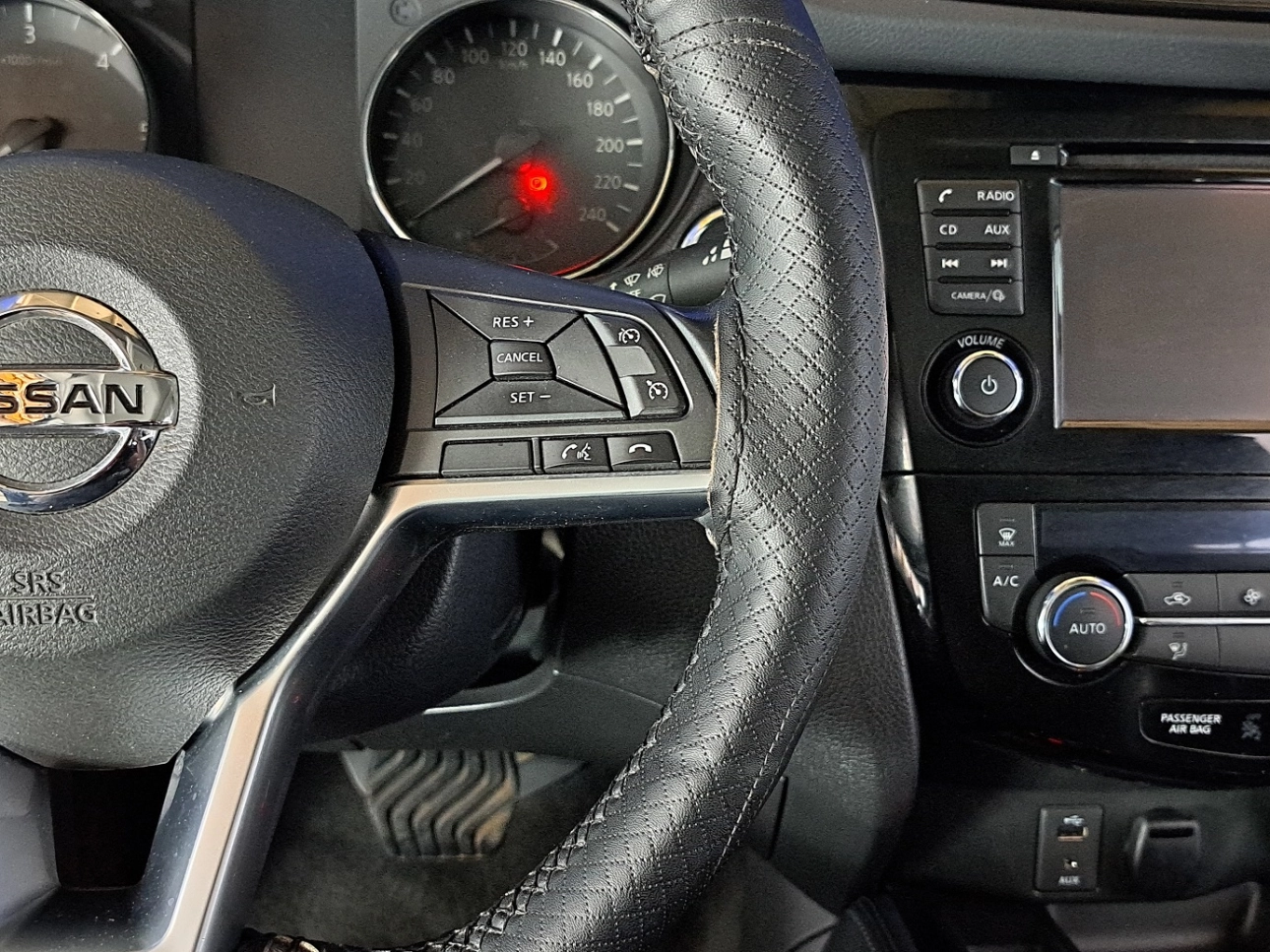 Nissan X-TRAIL SUV 2018