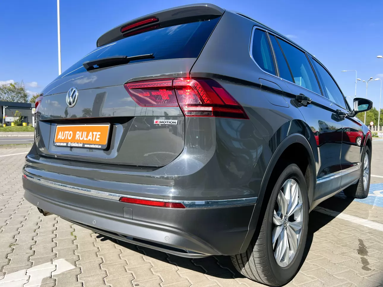 Volkswagen Tiguan SUV 2018