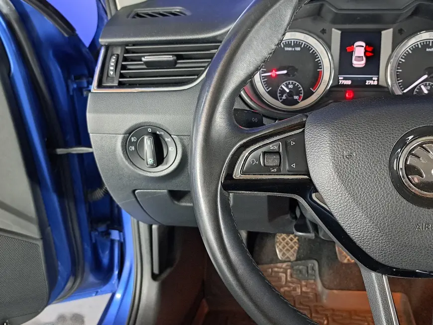 SKODA OCTAVIA