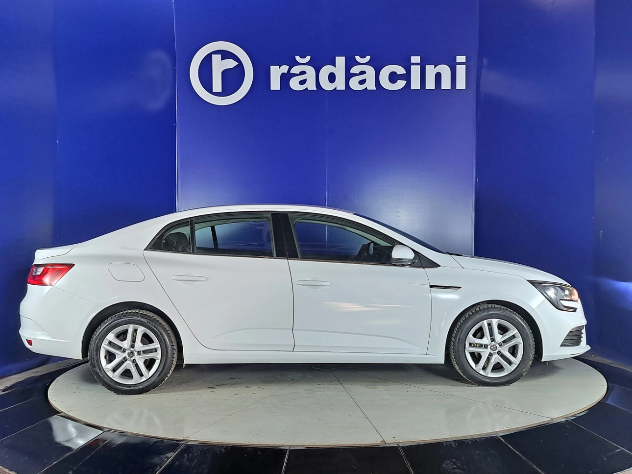 Renault MEGANE Sedan 2019