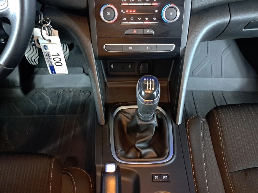 Renault MEGANE Sedan 2019