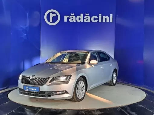 Skoda-SUPERB-Sedan-2019-2.0-Automata