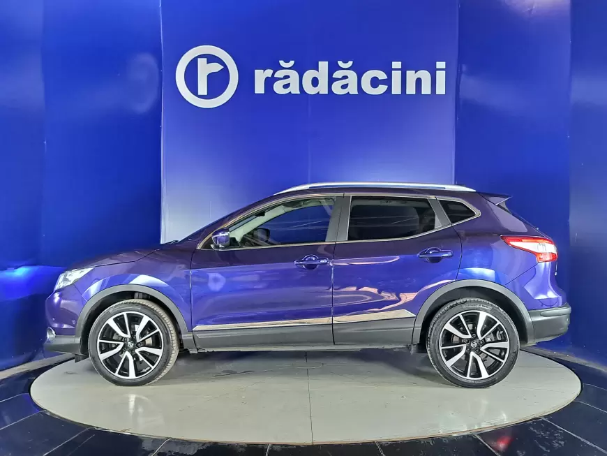 Nissan QASHQAI SUV 2016