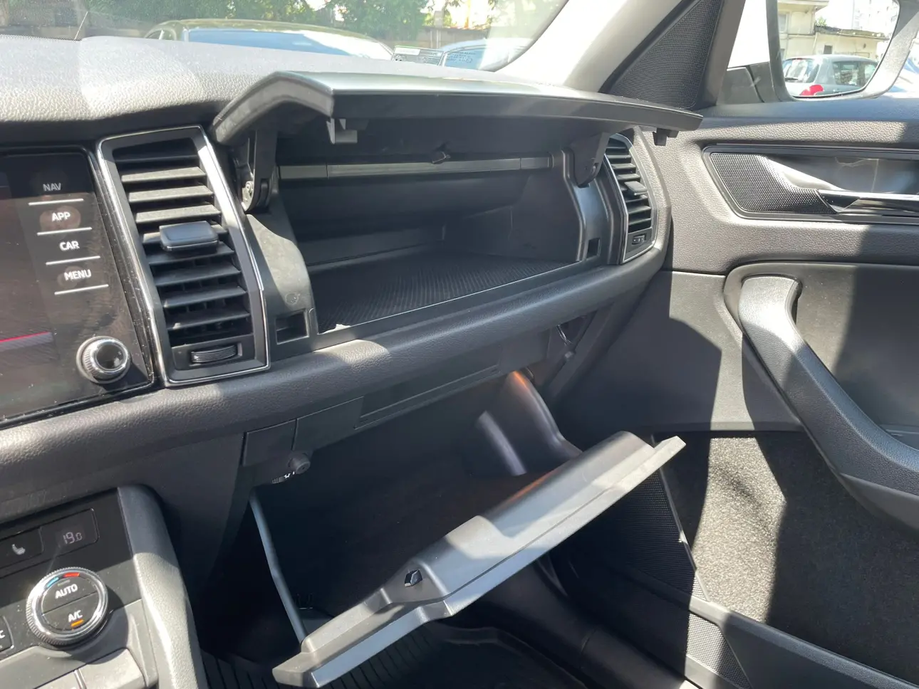 SKODA KODIAQ 2.0 TDI 150CP DSG 4x4 AMBITION
