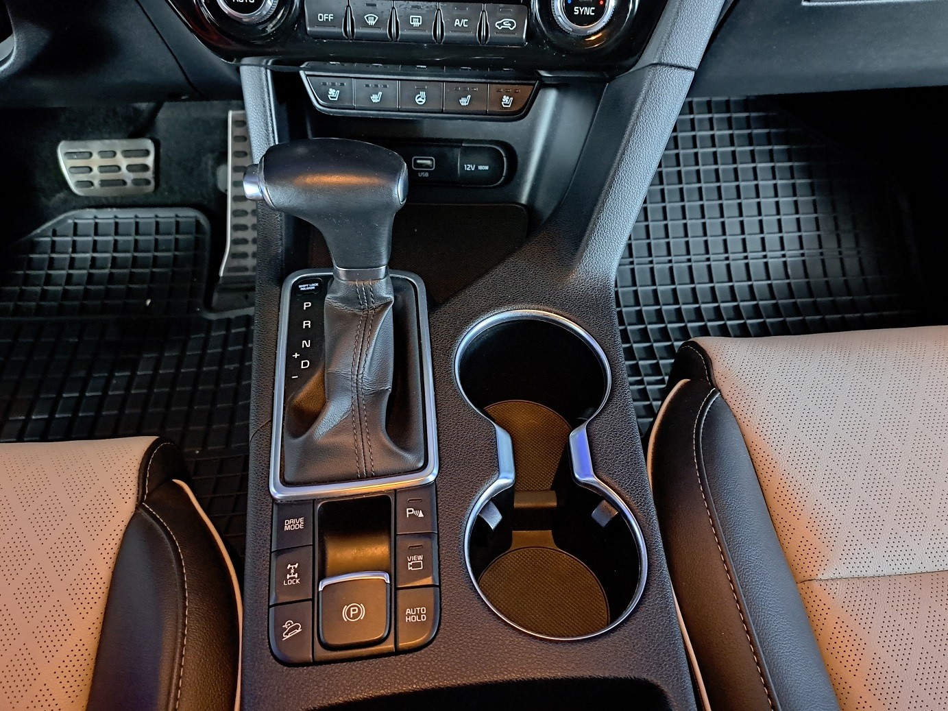 KIA Sportage 2020 — imagine 19