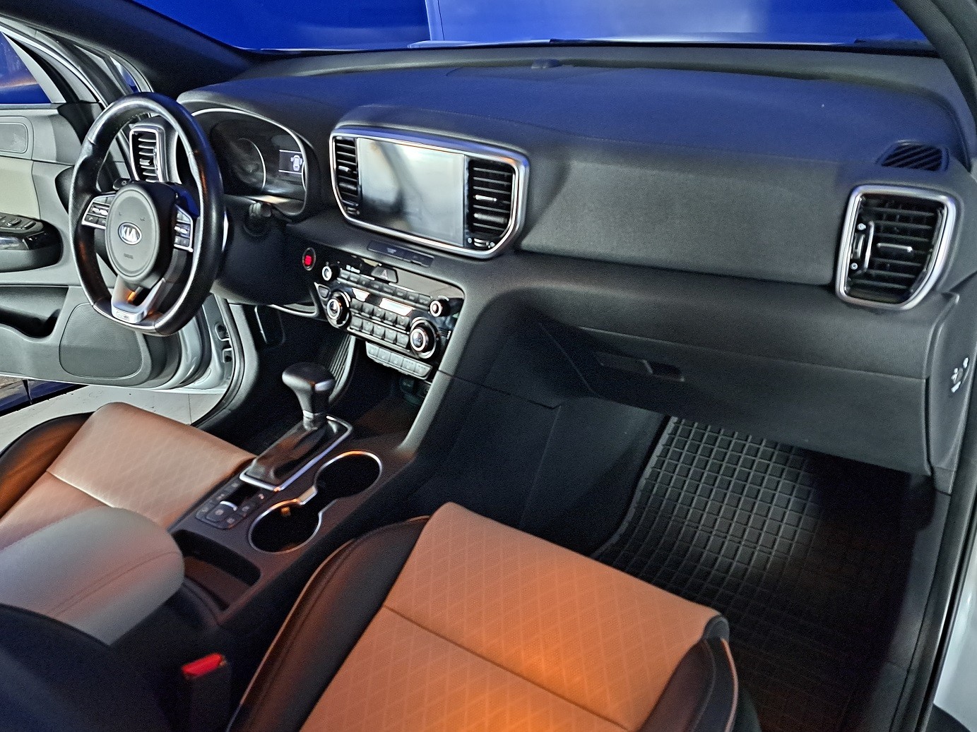 KIA Sportage 2020 — imagine 20