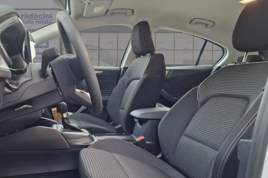 FORD FOCUS HATCHBACK 1.0 EcoBoost