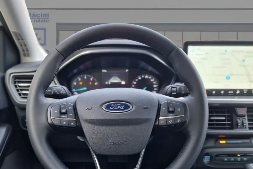 FORD FOCUS HATCHBACK 1.0 EcoBoost