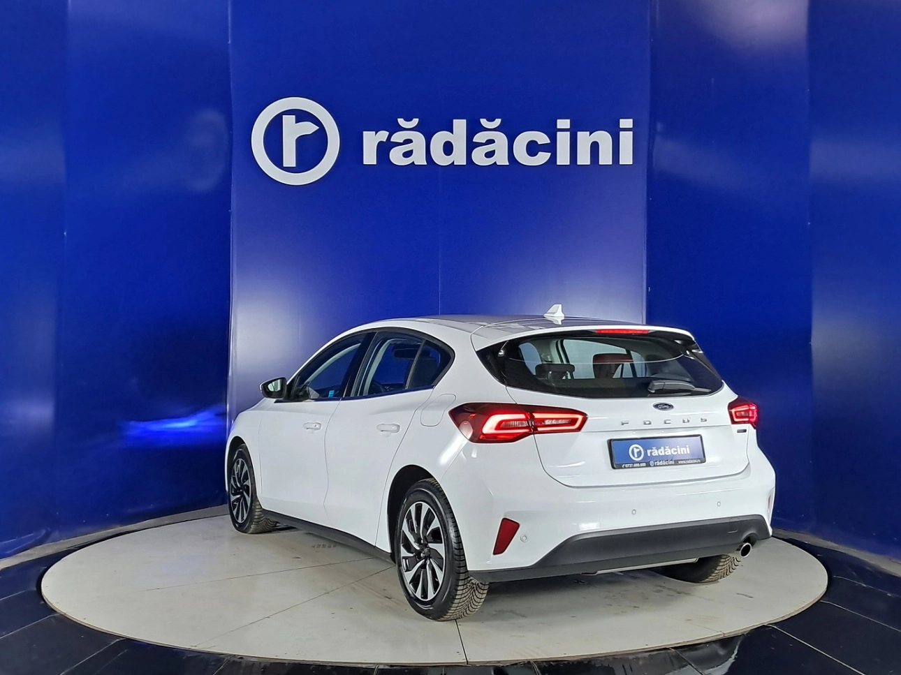 FORD FOCUS HATCHBACK 1.0 EcoBoost