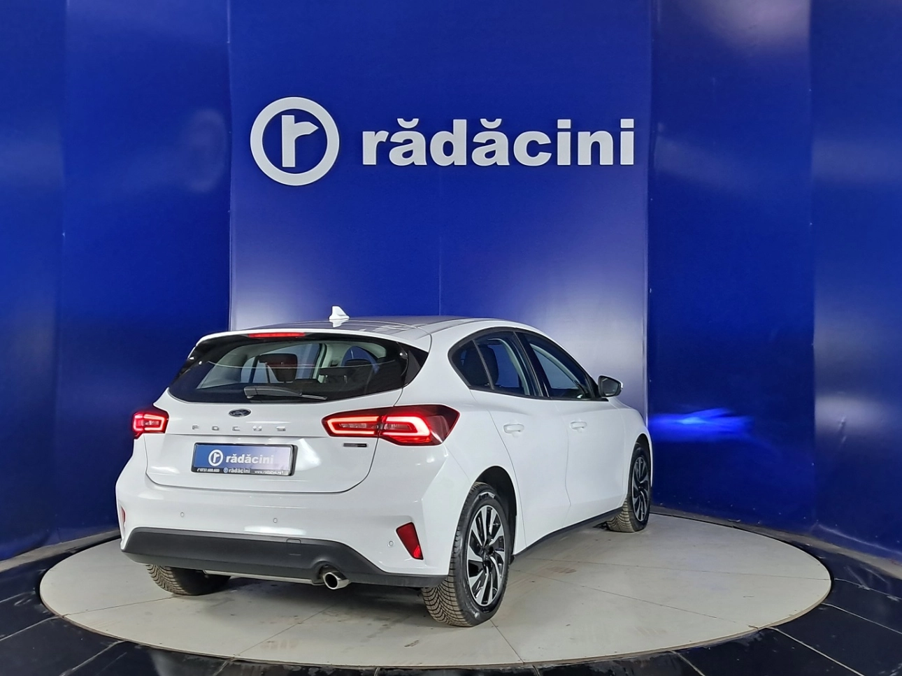 FORD FOCUS HATCHBACK 1.0 EcoBoost