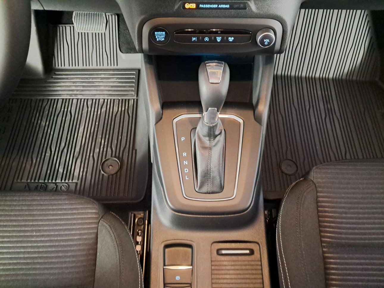 FORD FOCUS HATCHBACK 1.0 EcoBoost