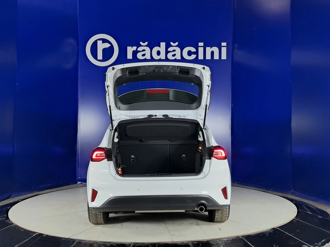 FORD FOCUS HATCHBACK 1.0 EcoBoost