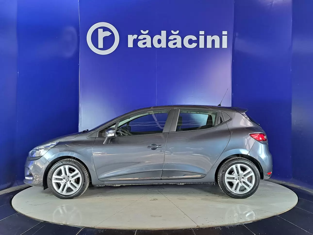 Renault CLIO Hatchback 2019