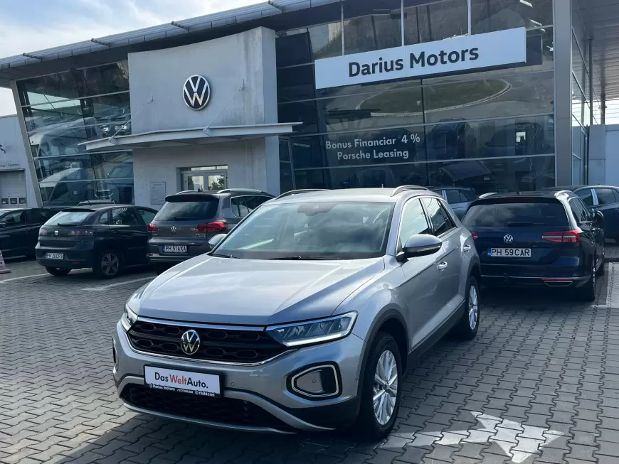 Volkswagen T-ROC Compact SUV 2023