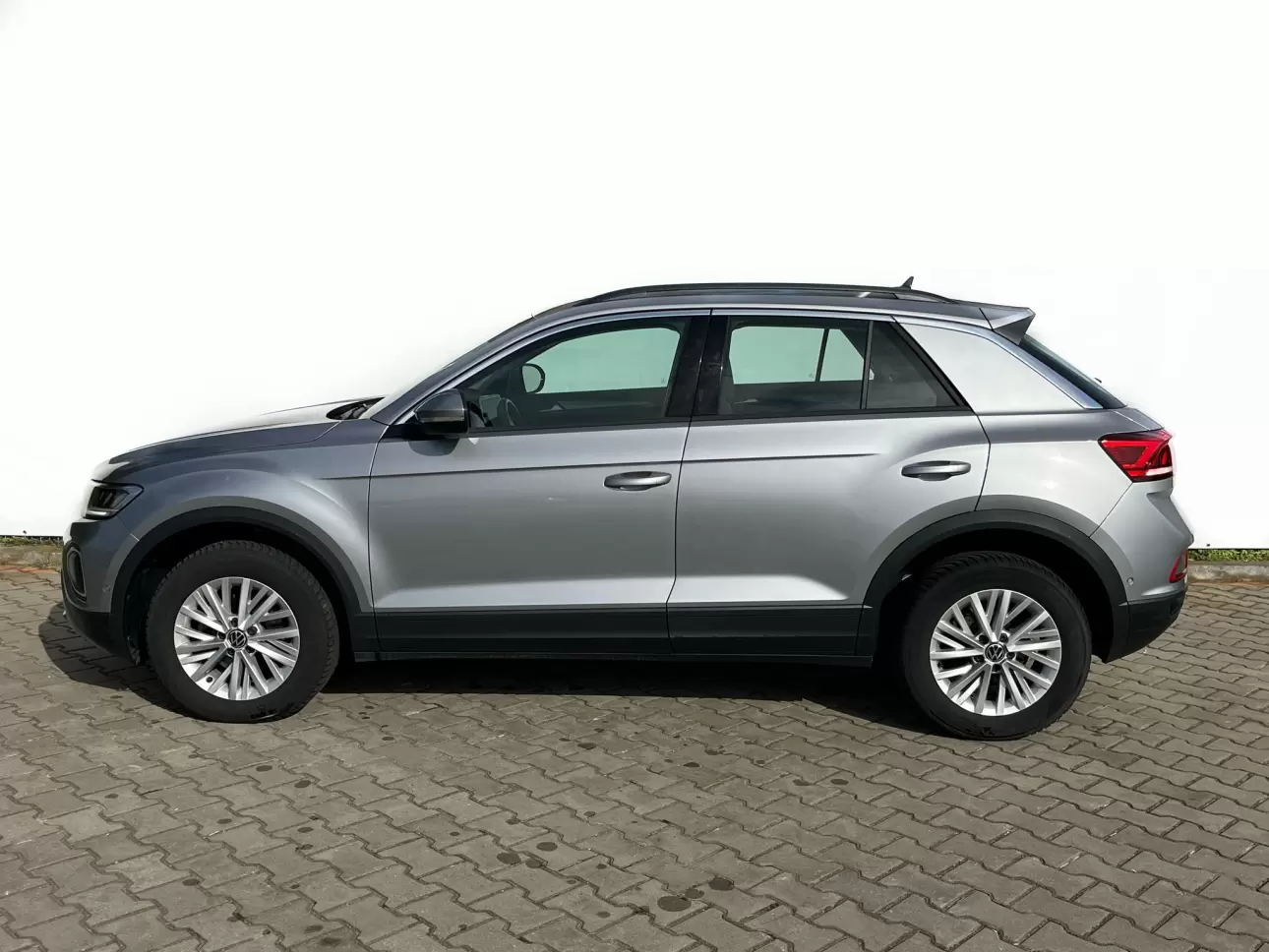 Volkswagen T-ROC Compact SUV 2023
