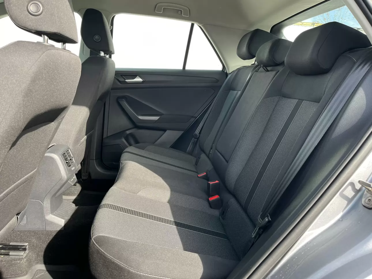 Volkswagen T-ROC Compact SUV 2023