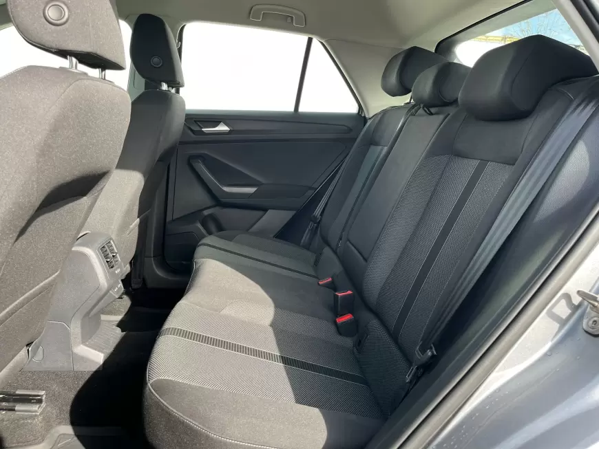 Volkswagen T-ROC Compact SUV 2023