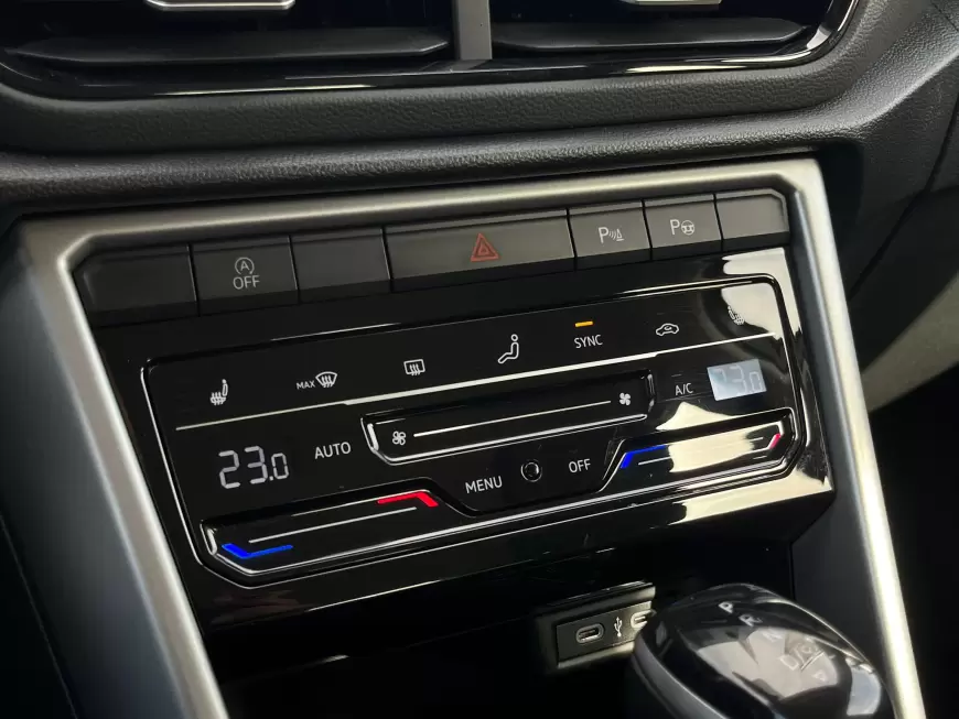 Volkswagen T-ROC Compact SUV 2023