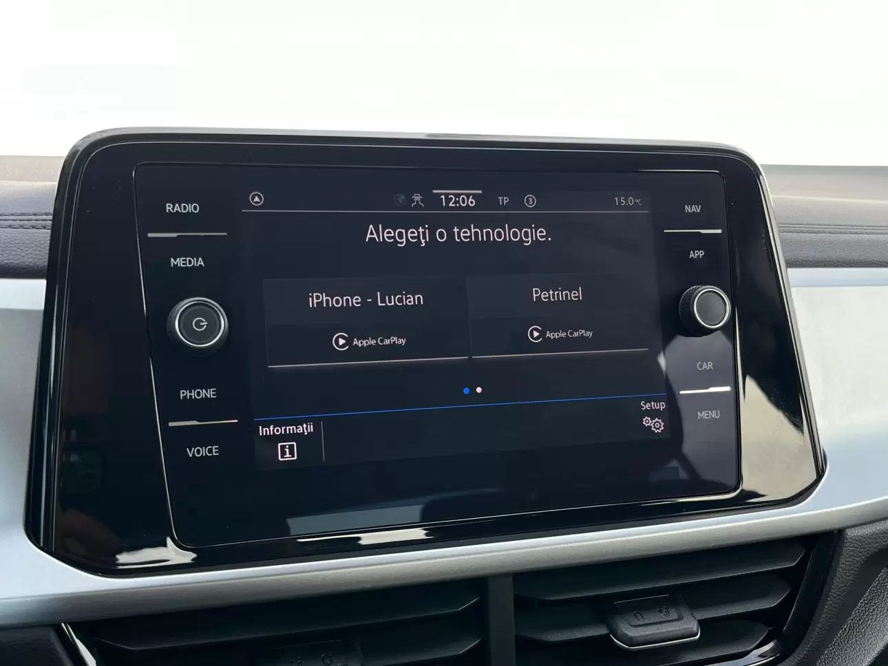 Volkswagen T-ROC Compact SUV 2023