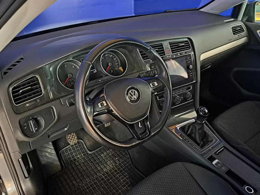 Volkswagen GOLF Hatchback 2019