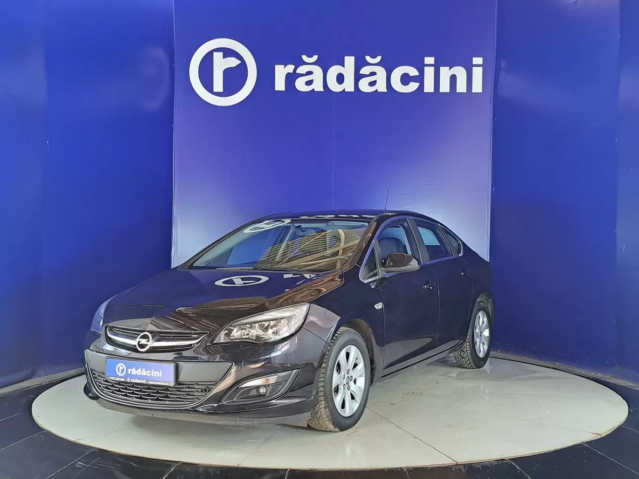 Opel ASTRA Sedan 2018