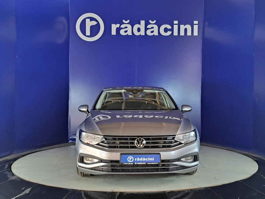 Volkswagen PASSAT Sedan 2021