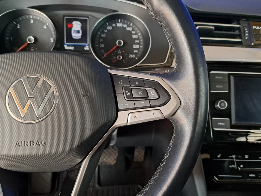 Volkswagen PASSAT Sedan 2021