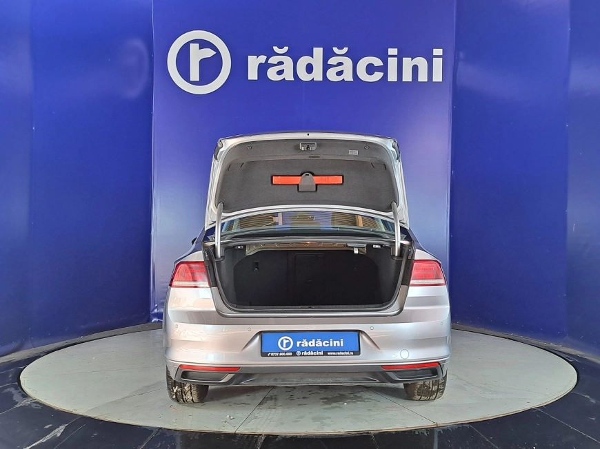 Volkswagen PASSAT Sedan 2021