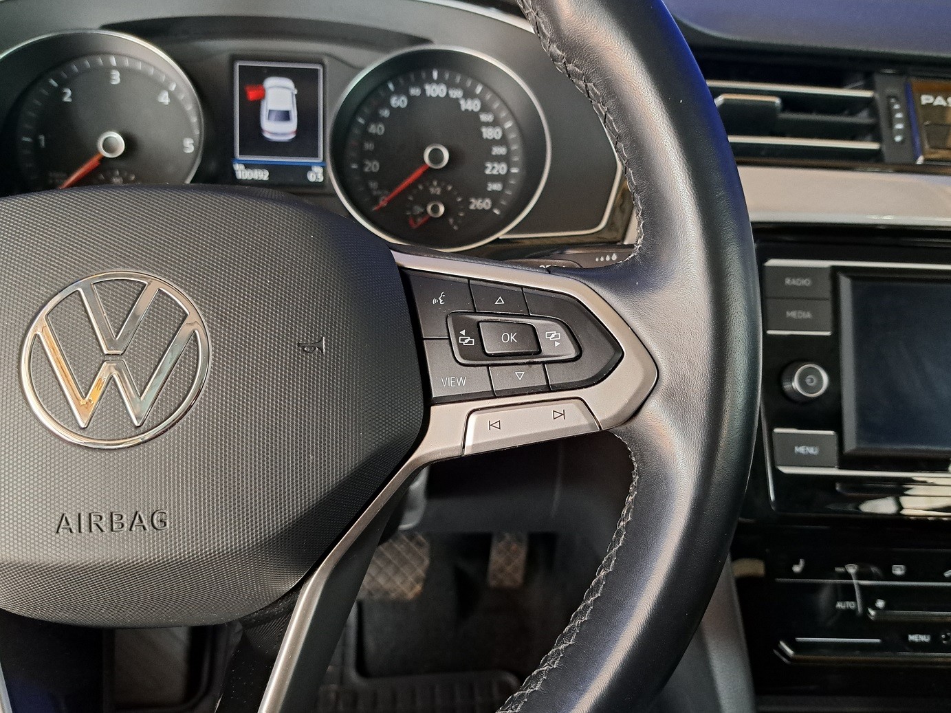 VOLKSWAGEN Passat 2021 — imagine 14