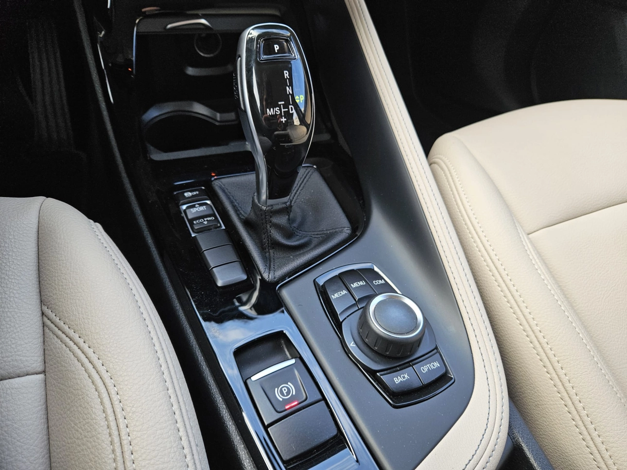 BMW X1 2.0 sDrive20d 190CP AT xLine 2020