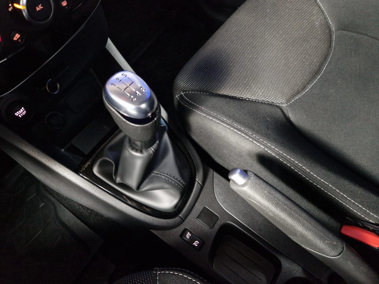 RENAULT CLIO IV COMFORT 0.9TCE 90CP