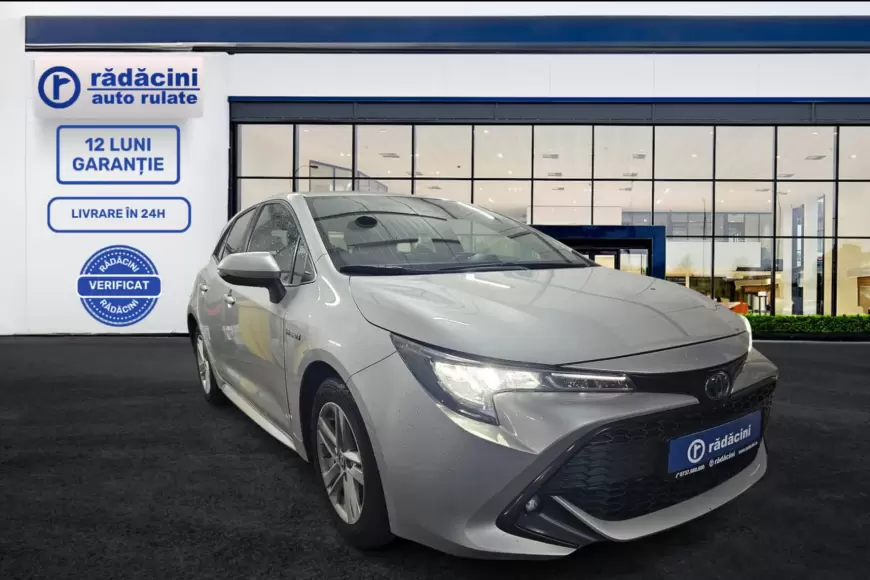 TOYOTA COROLLA HB 1.8 HYBRID DYNAMIC HSD CVT 2021