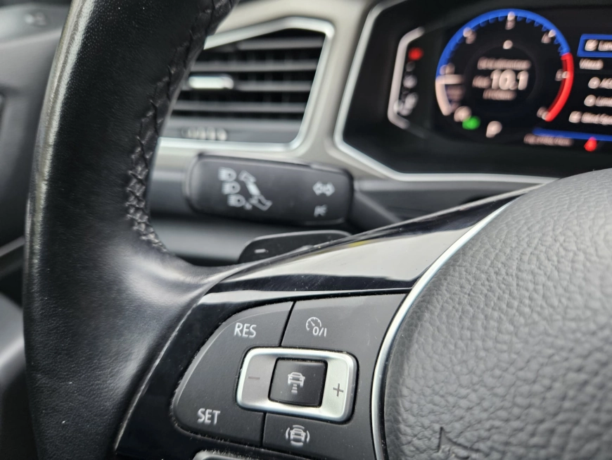 VOLKSWAGEN T-ROC 2.0TDI 150CP DSG DESIGN 2020