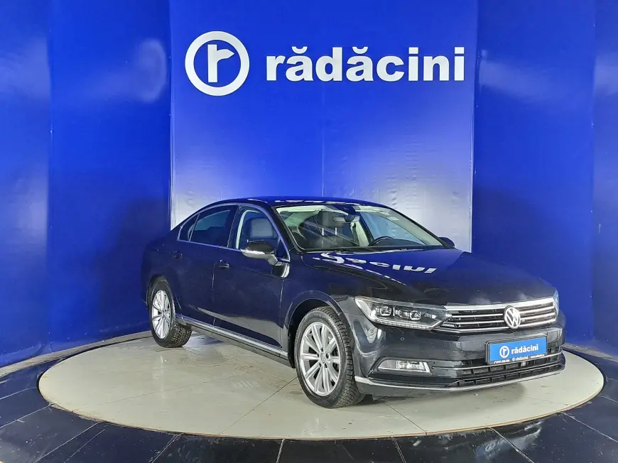 VOLKSWAGEN PASSAT
