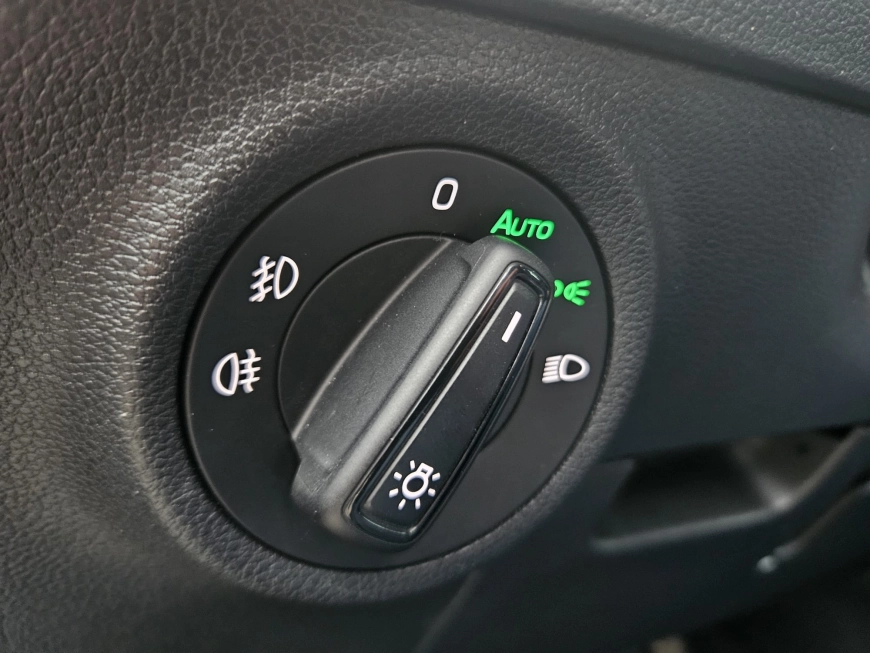 SKODA KAROQ 1.5 TSI 150CP DSG AMBITION 2021