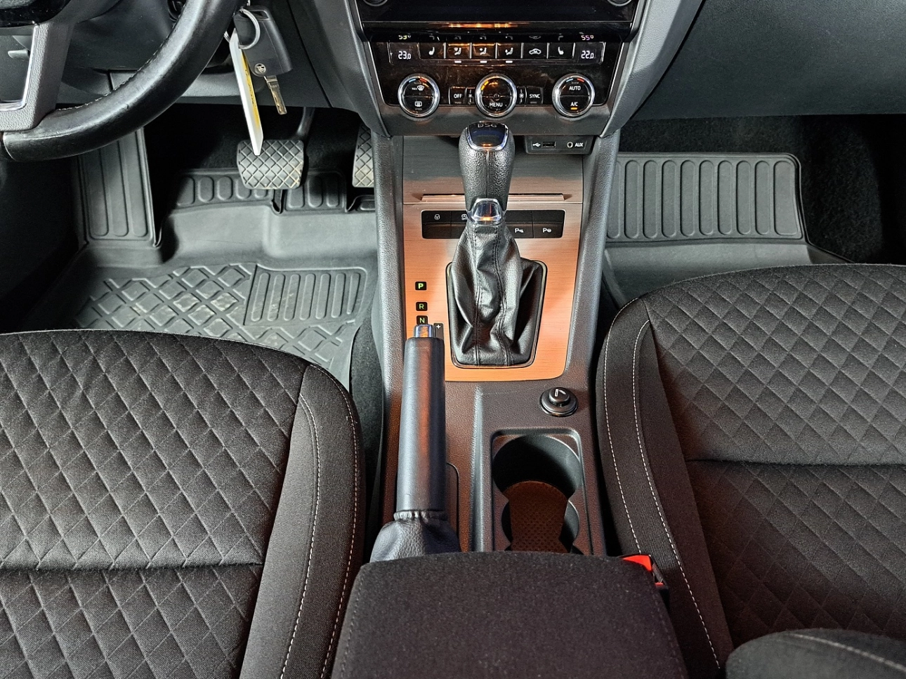SKODA OCTAVIA