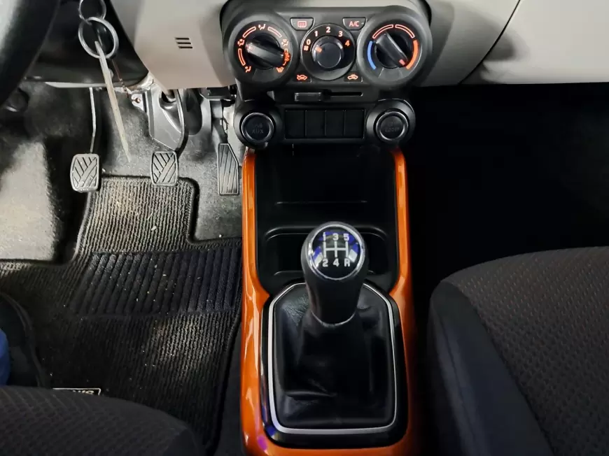 Suzuki IGNIS Hatchback 2019