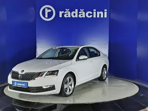 Skoda-OCTAVIA-Sedan-2019-1.6-Manuala