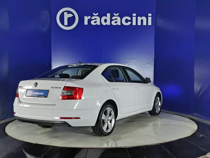 Skoda OCTAVIA Sedan 2019