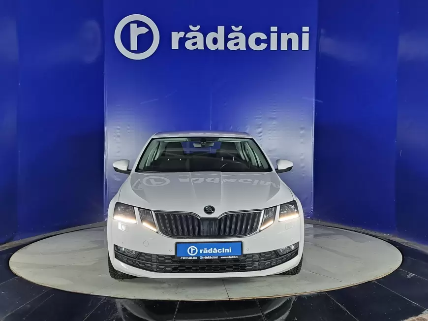 Skoda OCTAVIA Sedan 2019