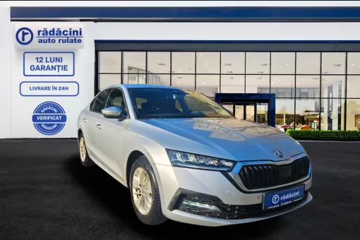 Skoda-Octavia-Hatchback-2020-2.0-Manuala