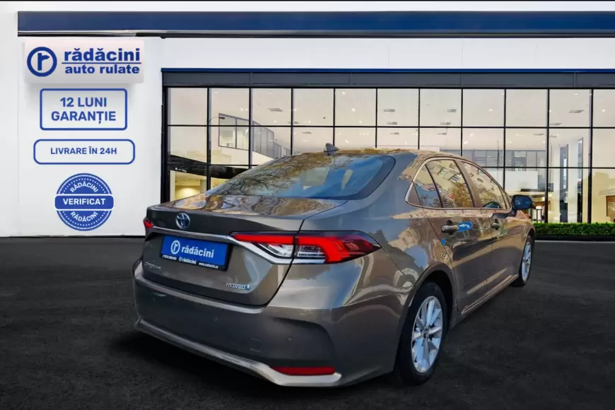 TOYOTA COROLLA SEDAN 1.8 HYBRID BUSINESS PLUS HSD E-CVT 2019